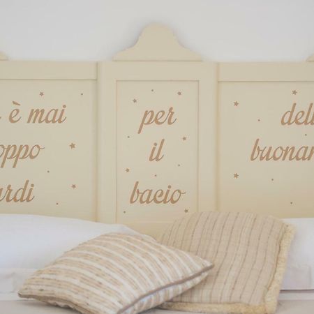 阿杰罗拉Al Cortile Di Nonno Luigi别墅 外观 照片