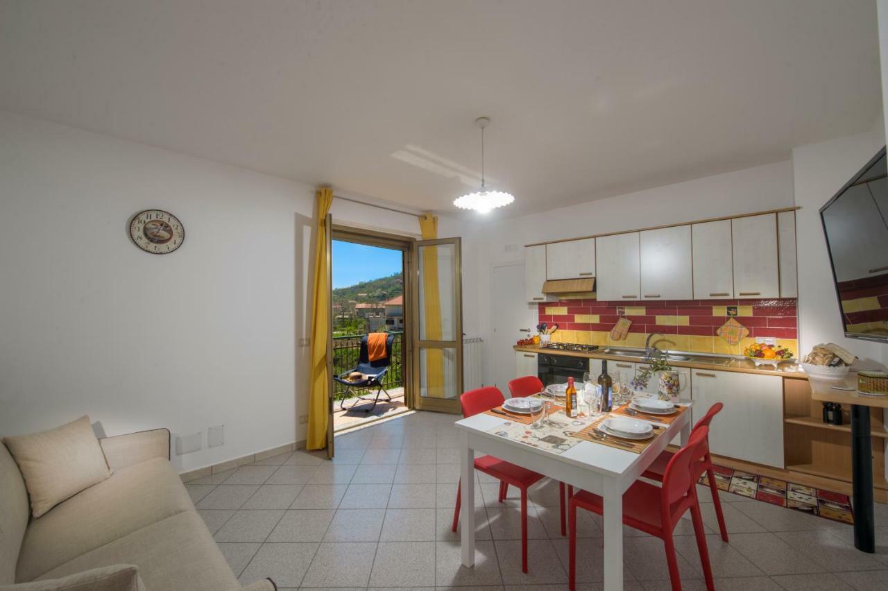 阿杰罗拉Al Cortile Di Nonno Luigi别墅 外观 照片
